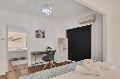 Ashgrove Home - Accommodation Whitsundays 4