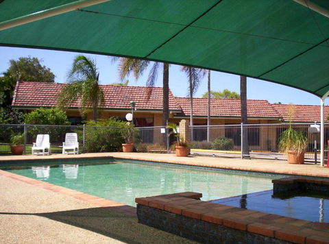 Aspley Carsel Motor Inn - Accommodation Whitsundays 1