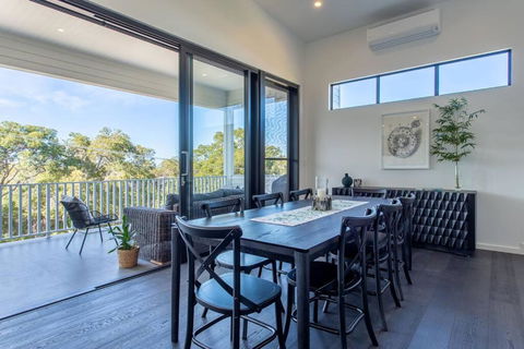 Attunga I Private Properties - Accommodation Whitsundays 1