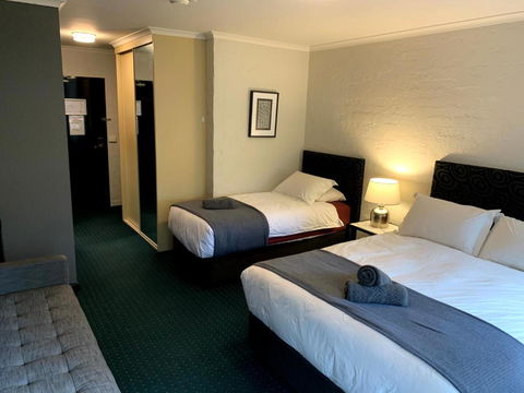 Attunga Alpine Lodge & Apartments - Accommodation Whitsundays 2