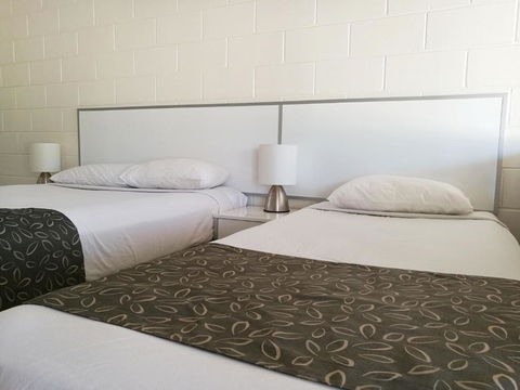 Augathella Motel & Caravan Park - Accommodation Whitsundays 4