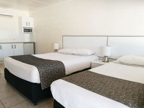 Augathella Motel & Caravan Park - Accommodation Whitsundays 0