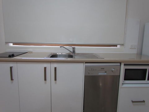 Augathella Motel & Caravan Park - Accommodation Whitsundays 2