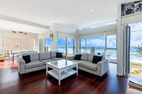 Auldys - Accommodation Whitsundays 3