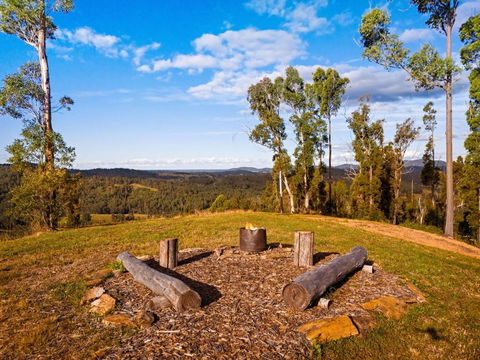 Aurora Summit By Tiny Away - Accommodation Whitsundays 2