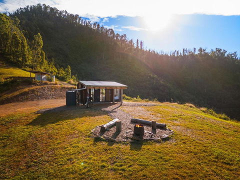 Aurora Summit By Tiny Away - Accommodation Whitsundays 1