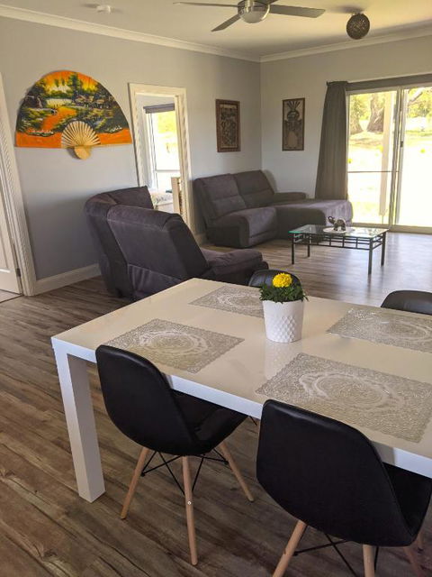 Australian Wildlife At Your Door - Accommodation Whitsundays 1