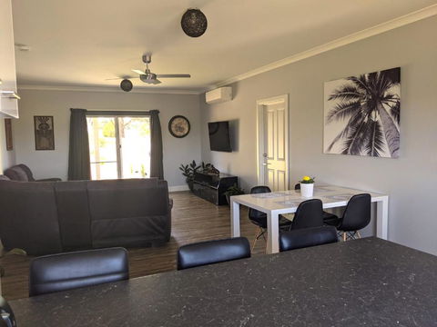 Australian Wildlife At Your Door - Accommodation Whitsundays 4