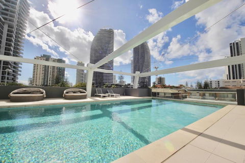 Avani 1904 Beach Views - Accommodation Whitsundays 0