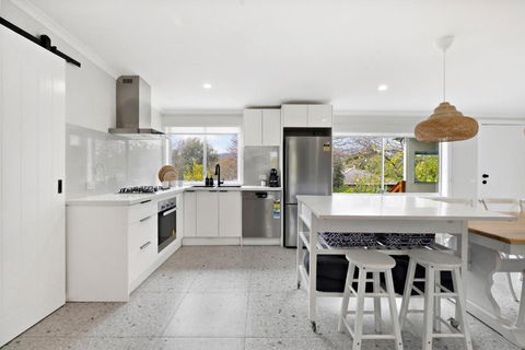 Avenue Delight - Accommodation Whitsundays 3