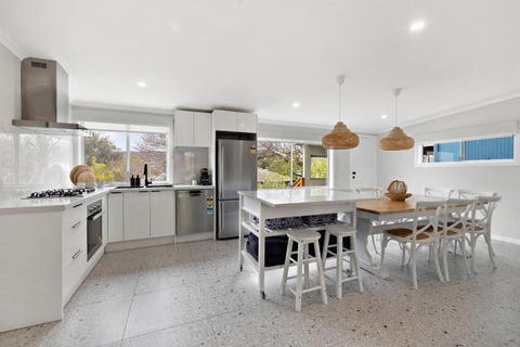 Avenue Delight - Accommodation Whitsundays 4