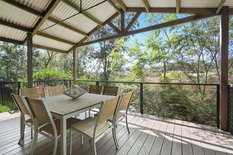 Avoca Beach Living - Accommodation Whitsundays 0