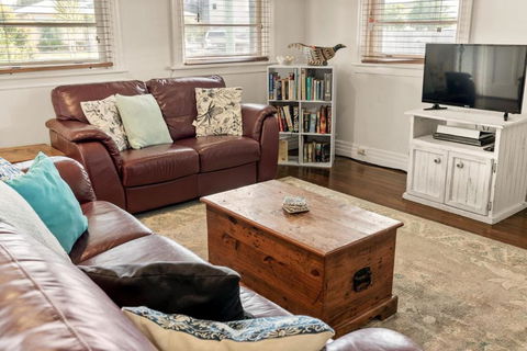 Avondale 7 Cashmore Street - Accommodation Whitsundays 2