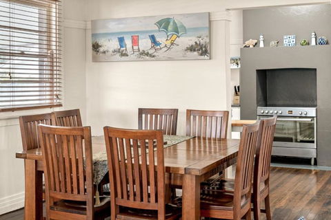 Avondale 7 Cashmore Street - Accommodation Whitsundays 4