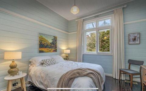Avondale Mountain Cottage - Accommodation Whitsundays 1
