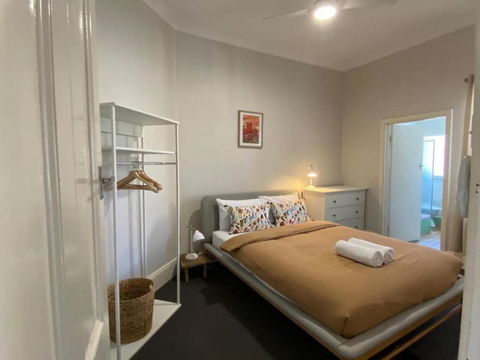Awesome Apt Meters From Indian Ocean Beach - Accommodation Whitsundays 0