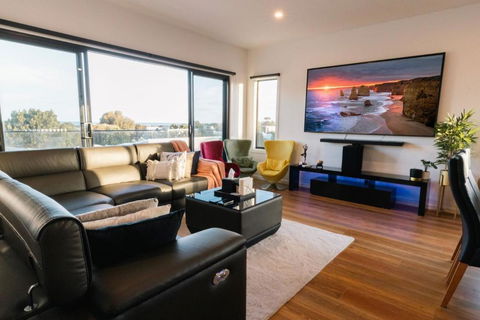 Ayubo - Accommodation Whitsundays 2