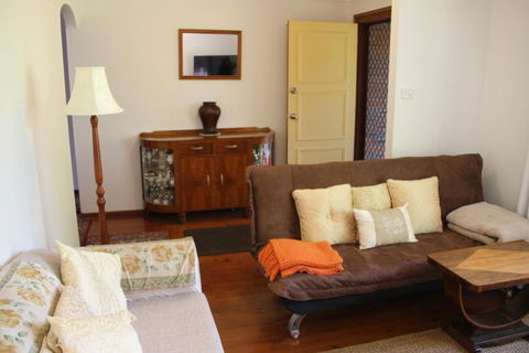 Azalea Cottage, Leura NSW Australia - Accommodation Whitsundays 2