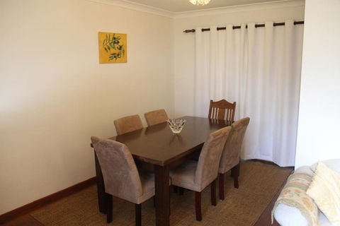 Azalea Cottage, Leura NSW Australia - Accommodation Whitsundays 3