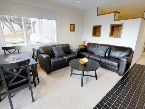 Apartment 4 - Accommodation Whitsundays 0
