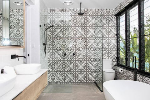Azure Port Douglas - Luxurious & Modern - Accommodation Whitsundays 4