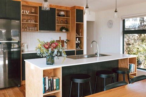 B E A C H H O U S E X I V - Accommodation Whitsundays 2