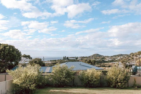 B E A C H H O U S E X I V - Accommodation Whitsundays 3