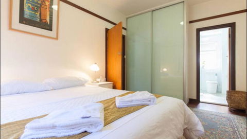 B4 Crawley Apartment 1 BRM & Sleepout Near UWA - Accommodation Whitsundays 2