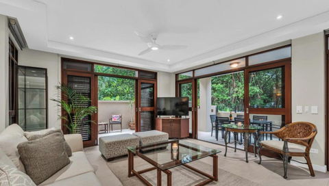 BAHAMA At Temple Tranquility - Accommodation Whitsundays 3