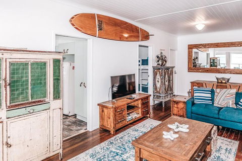 BAY PROPERTIES . Pacific Lodge - Accommodation Whitsundays 3