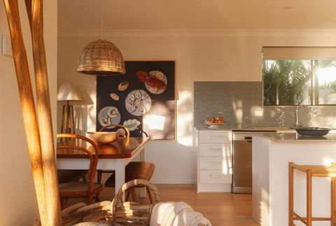 BAY PROPERTIES . Seadrifter - Accommodation Whitsundays 4