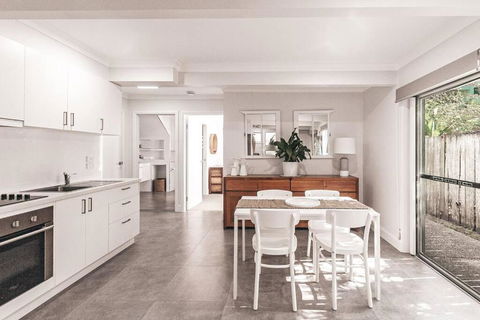 BAY PROPERTIES . Summer Salt On Main - Accommodation Whitsundays 0