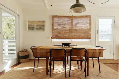 BAY PROPERTIES . The Sailors Upper Deck - Accommodation Whitsundays 2