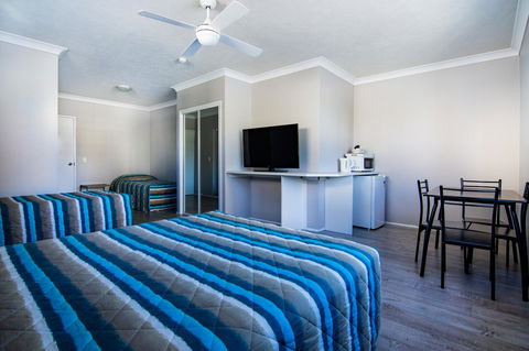 Burleigh Gold Coast Motel - Accommodation Whitsundays 2