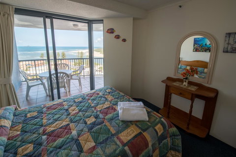 Centrepoint Apartments Caloundra - Accommodation Whitsundays 36