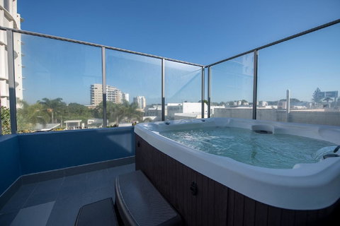 Centrepoint Apartments Caloundra - Accommodation Whitsundays 3