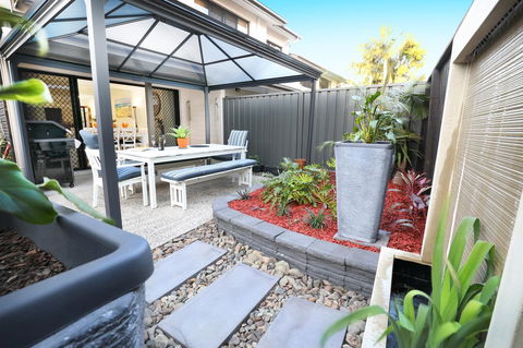Lotus Retreat - Accommodation Whitsundays 12