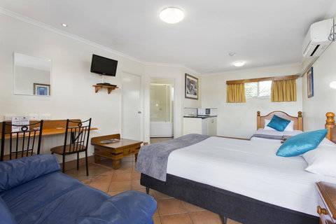 Glenmore Tavern - Accommodation Whitsundays 33