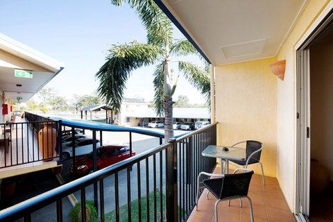 Glenmore Tavern - Accommodation Whitsundays 10