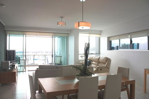 Private Seaview Apartment At Peninsula - Airlie Beach - Accommodation Whitsundays 7