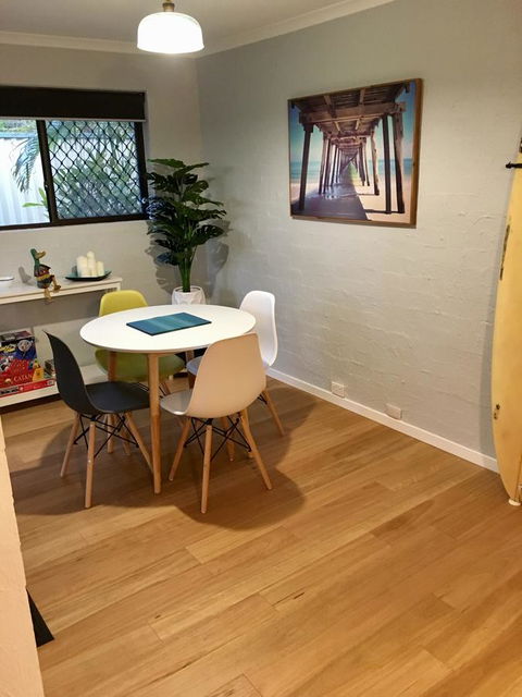 Burleigh Palms Holiday Apartments - Accommodation Whitsundays 10