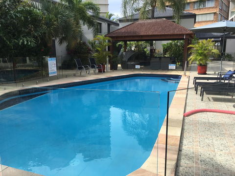 Burleigh Palms Holiday Apartments - Accommodation Whitsundays 2