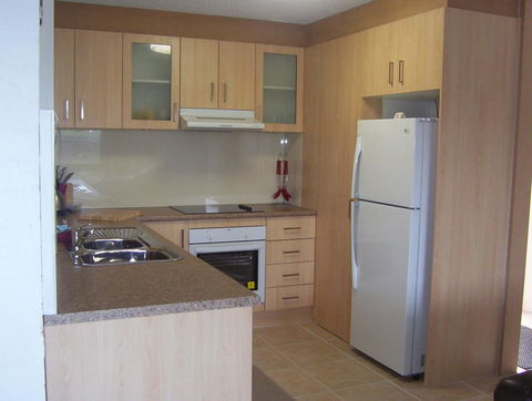 Burleigh Palms Holiday Apartments - Accommodation Whitsundays 20