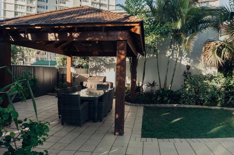 Burleigh Palms Holiday Apartments - Accommodation Whitsundays 32