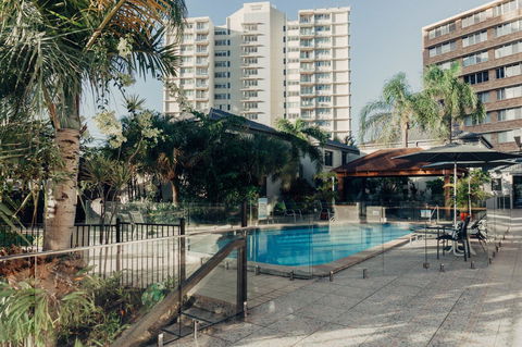 Burleigh Palms Holiday Apartments - Accommodation Whitsundays 26
