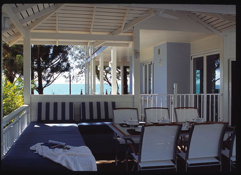 The Pines At Oak Beach - Accommodation Whitsundays 6