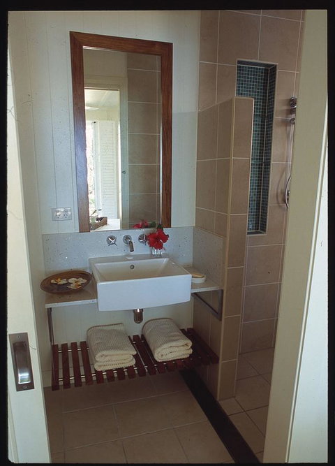 The Pines At Oak Beach - Accommodation Whitsundays 13