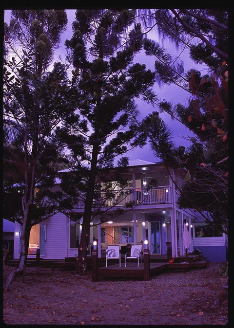 The Pines At Oak Beach - Accommodation Whitsundays 1
