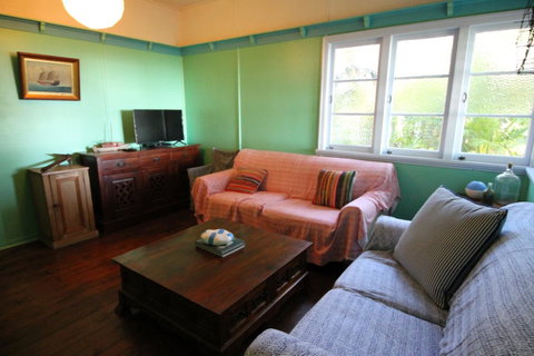 Signal Cottage - Accommodation Whitsundays 5