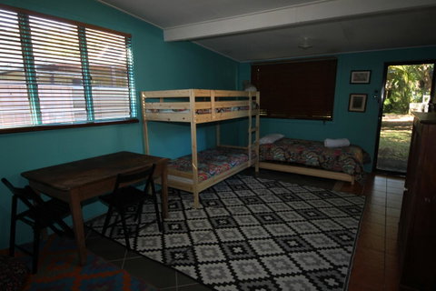 Signal Cottage - Accommodation Whitsundays 9